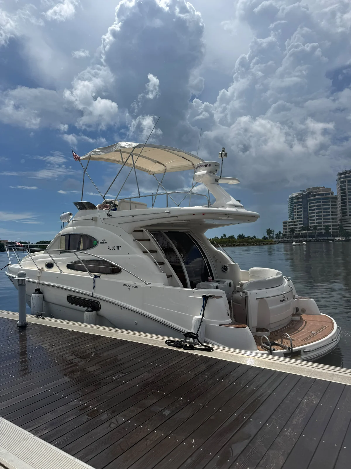 A yacht dockside in the Tourism Joaquin gallery